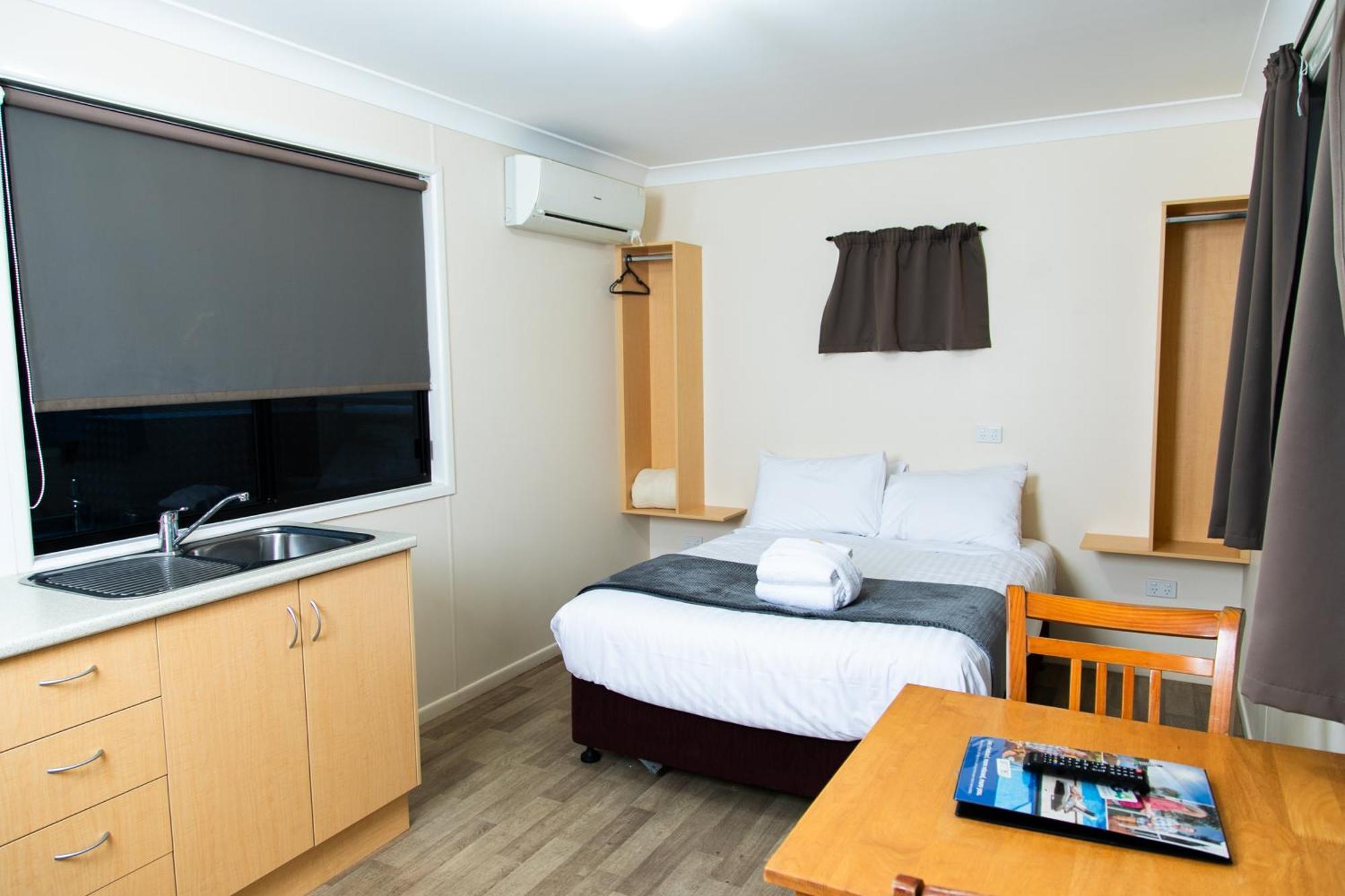 บิ๊กโฟร์ ตูวูมบา การ์เดน ซิตี้ ฮอลิเดย์ ปาร์ค Hotel ทูวูมบา ห้อง รูปภาพ
